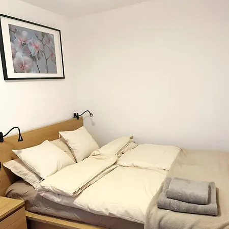 Pola Mokotowskie Next To Metro Station Appartement